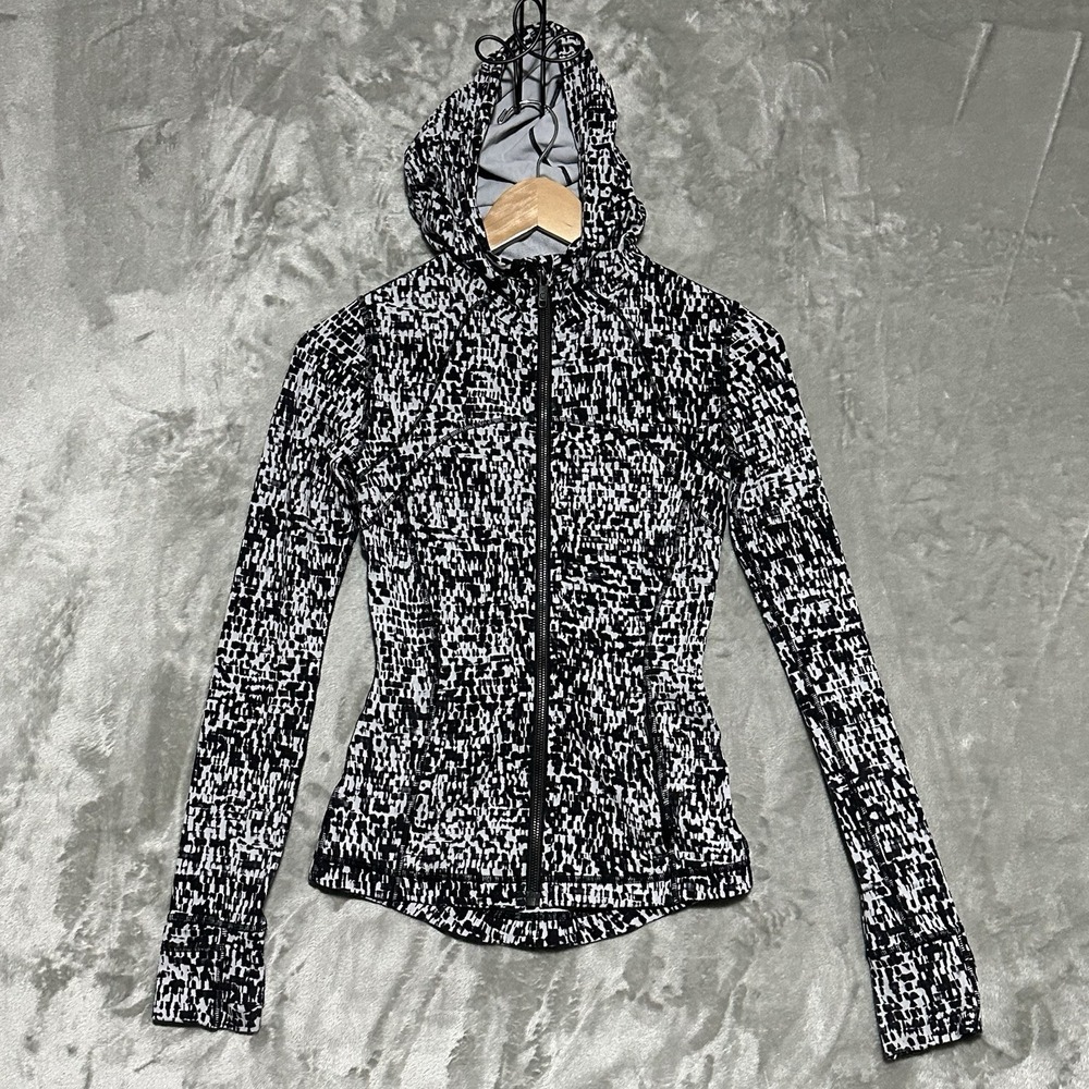 Lululemon Define Hooded Nulu Jacket Full Zip Womens 2‎ Urban Ice Gray Athleisure